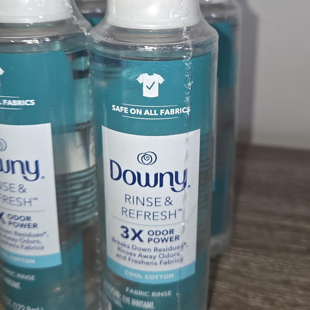 Downy Rinse & Refresh Fabric Rinse - Picture 5 of 7